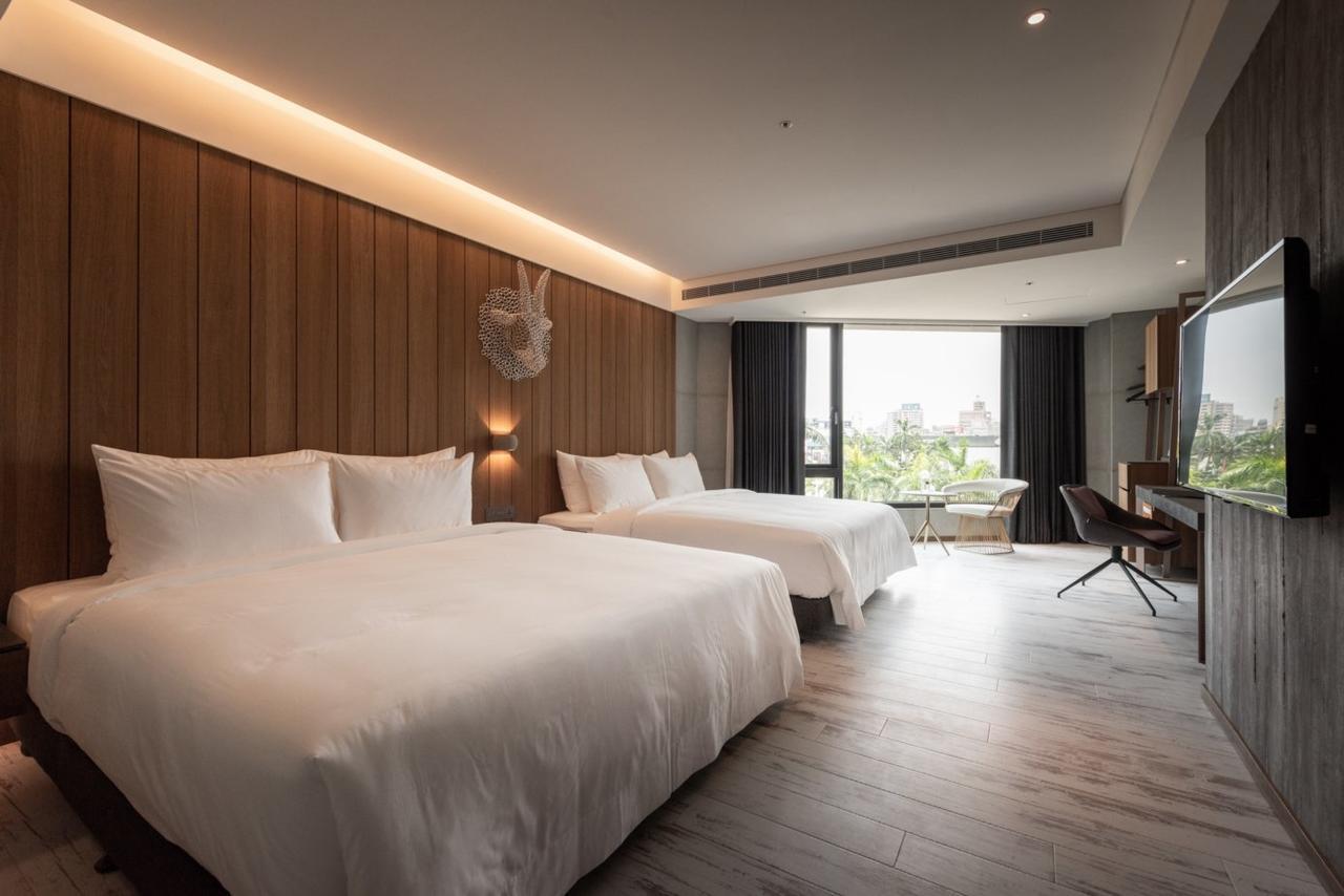Brio Hotel Kaohsiung Exterior photo