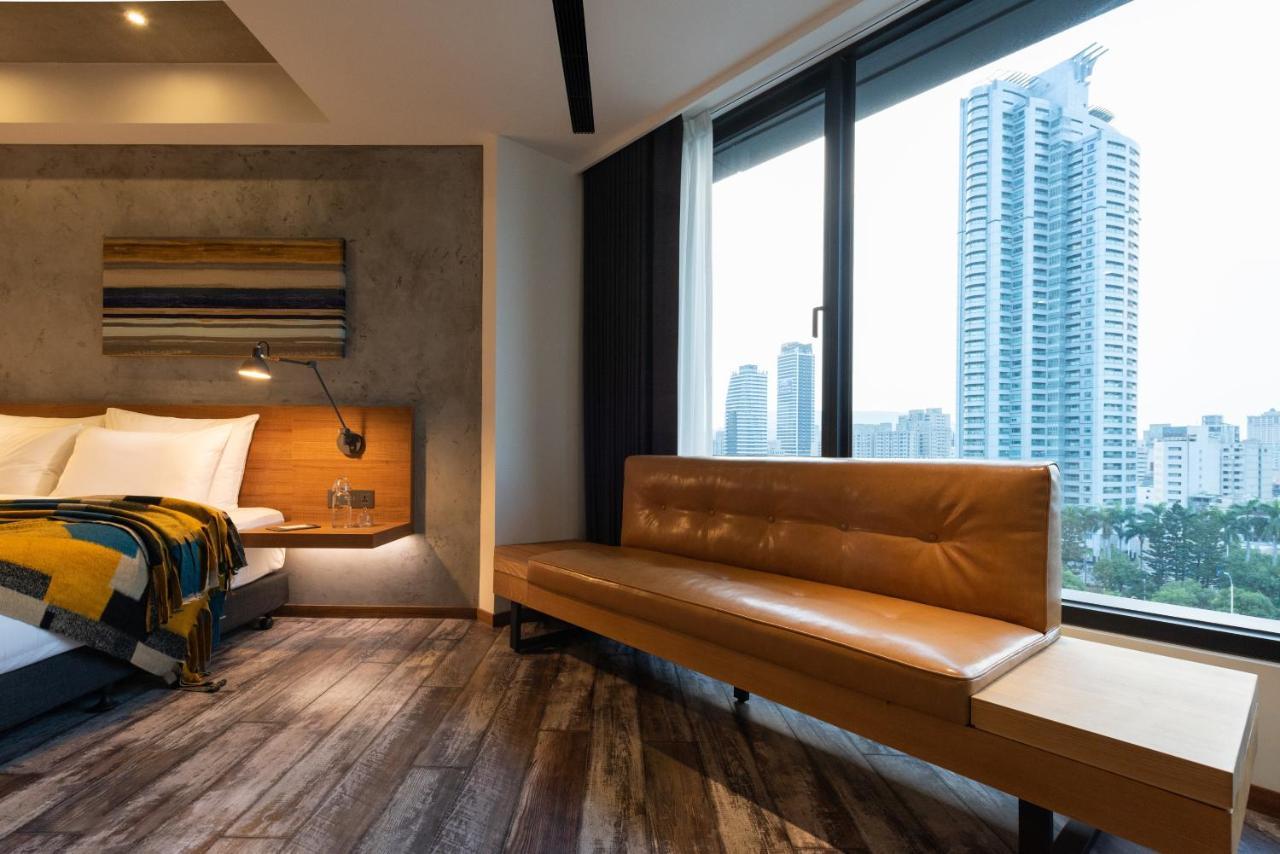 Brio Hotel Kaohsiung Exterior photo