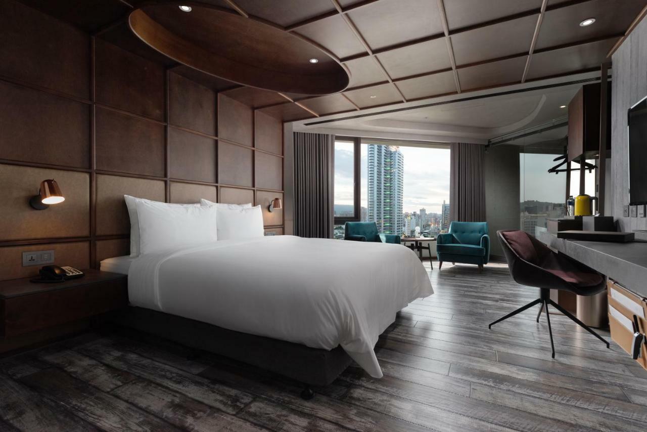 Brio Hotel Kaohsiung Exterior photo