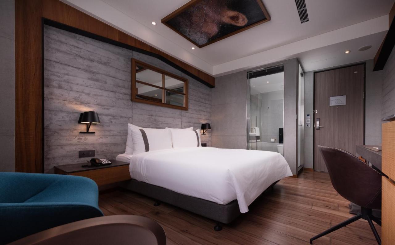 Brio Hotel Kaohsiung Exterior photo